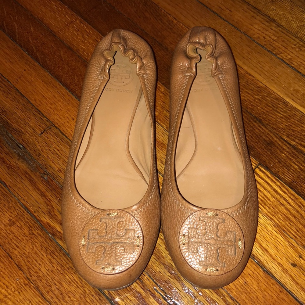 Tory burch nude balet flats